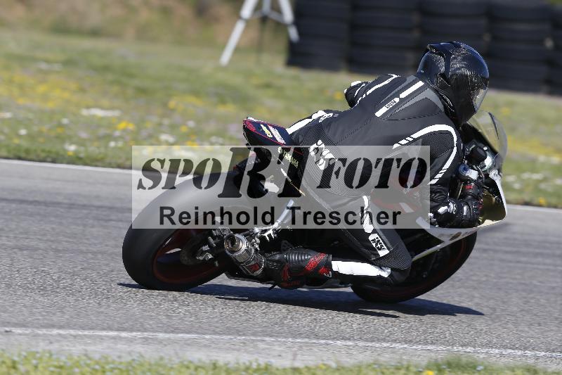 Archiv-2025/03 04.04.2025 TZ Motorsport ADR/Gruppe rot/backside